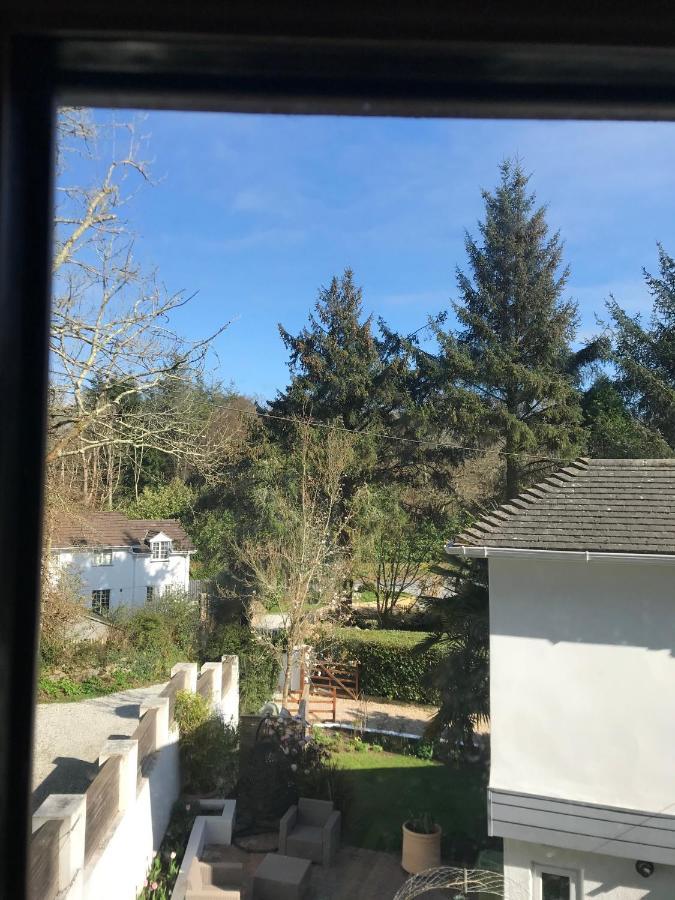 Winnie'S Corner - Self Contained Within The Grounds Of Another Property, In An Idyllic Wooded Setting Керліон-Бей Екстер'єр фото